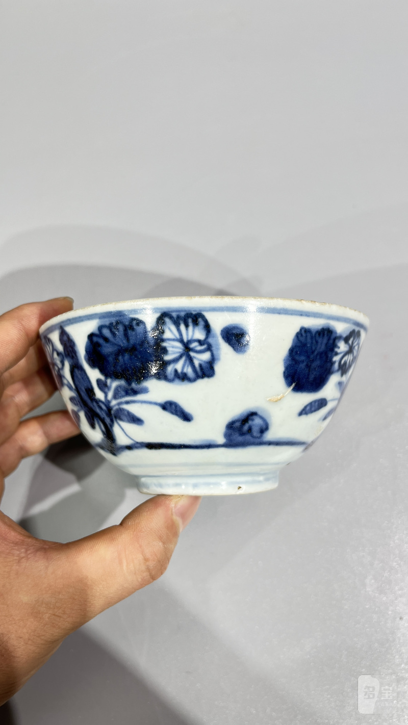 明 青花花卉纹碗 - 图6